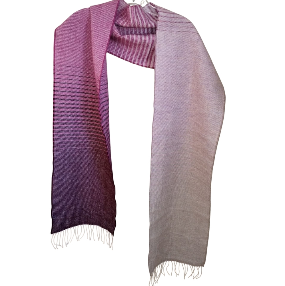 McNutt Donegal Merino Lamb Wool Scarf Pink Ombre 11x84" Tassels Ireland Nwot